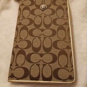 Coach Signature C eReader 2000s y2k